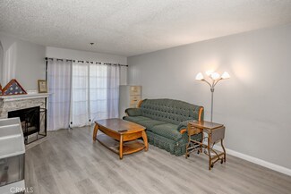 6545 Reseda Blvd Unit 3, Reseda, CA 91335