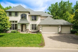 1505 Pinetree Pass, Saint Paul, MN 55122