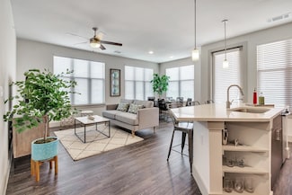 10550 N Central Expy Unit 332, Dallas, TX 75231