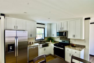 86 Nh Route 4a Unit 5U, Lebanon, NH 03766