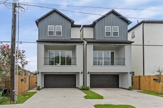 7225 Tierwester St, Houston, TX 77021