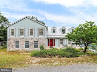 395 Oak Park Rd, Burlington, WV 26710