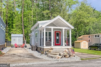 4960 Laurel Lodge Rd, Clarkesville, GA 30523