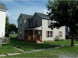 129 S Park St, Deshler, OH 43516
