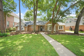 5135 Loch Lomond Dr, Houston, TX 77096