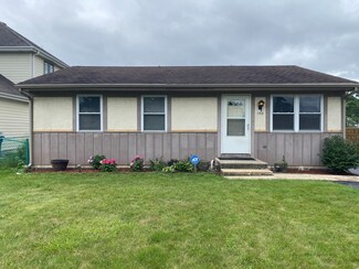 580 W Comstock Ave, Elmhurst, IL 60126