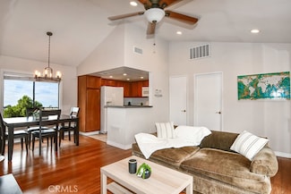 887 W 34th St Unit A, Long Beach, CA 90806