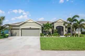 738 Lyndall Ln, Palm Bay, FL 32905