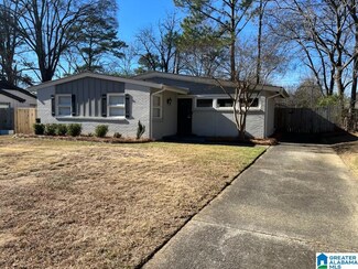 144 Woodside Dr, Irondale, AL 35210