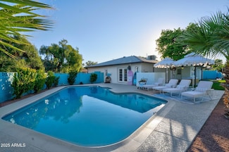 8102 E Cambridge Ave, Scottsdale, AZ 85257