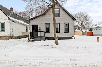 39 Dale St, Rochester, NY 14621