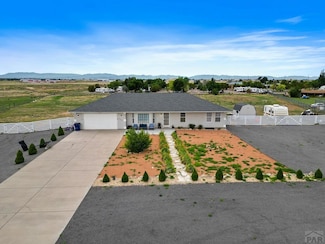 532 E Idledale Dr, Pueblo, CO 81007