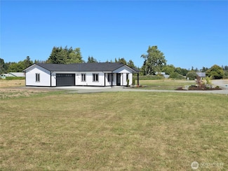 71 Falconcrest Ct, Sequim, WA 98382