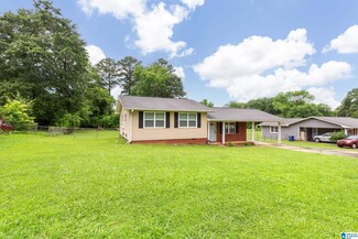 2120 Deborah Ln, Oxford, AL 36203
