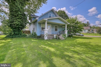2800 New Falls Rd, Levittown, PA 19056