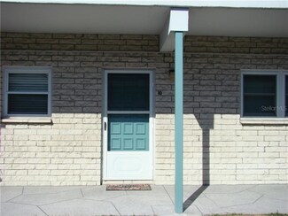 5357 81st St N Unit 10, Saint Petersburg, FL 33709