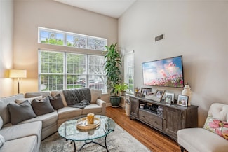 7 Yosemite Cir, Bohemia, NY 11716