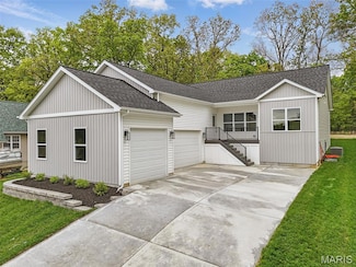 31998 Fairway Dr N, Foristell, MO 63348