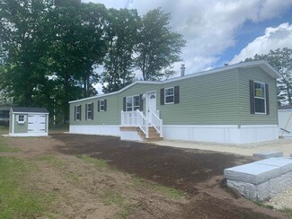 302 Sherwood Glen, Somersworth, NH 03878