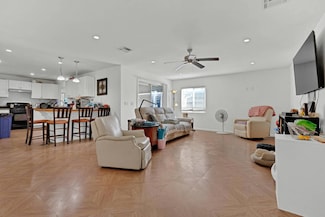 1212 H St Unit 55, Ramona, CA 92065