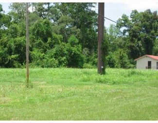 2 S Mac Arthur Dr, Alexandria, LA 71301