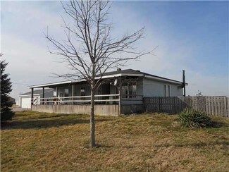 908 W 1150 S, Ladoga, IN 47954