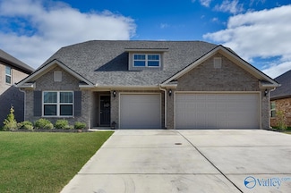 109 Gander Cir, Owens Cross Roads, AL 35763