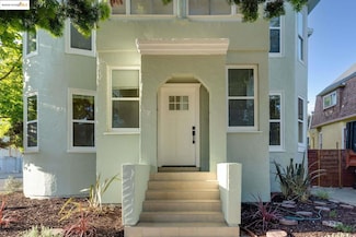 1238 12th St, Oakland, CA 94607