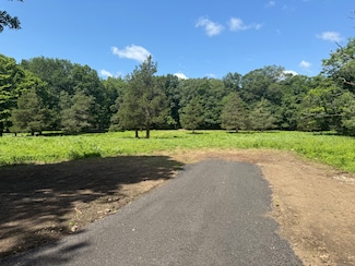 85 Seeley Rd, Wilton, CT 06897
