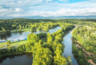 69 Lucky Clover Rd, Steelville, MO 65565