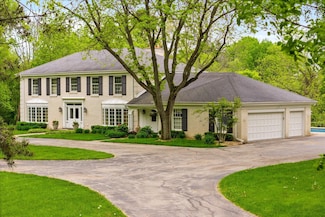 8704 W Bonniwell Rd, Mequon, WI 53097