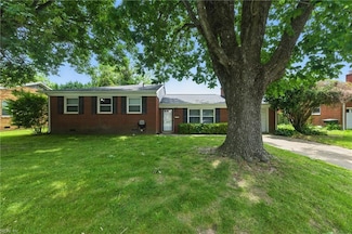 317 Shoreline Dr, Hampton, VA 23669