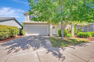 119 Philip Dr, Healdsburg, CA 95448