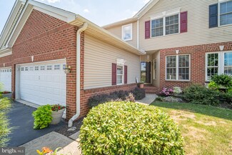 11 Weaver Ave, Ephrata, PA 17522