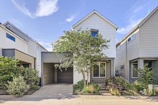 1115 Crownview Ln, Dallas, TX 75208
