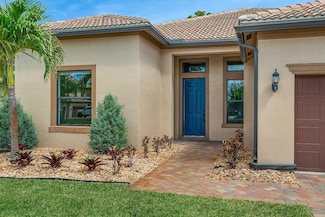 4909 SW Gossamer Cir, Palm City, FL 34990