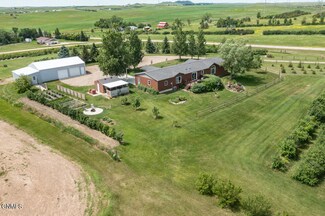 2814 County Road 139a, Mandan, ND 58554