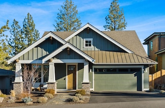 2242 NW Reserve Camp Ct, Bend, OR 97703