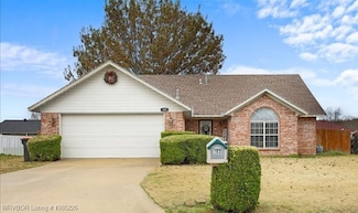 103 Heather Ln, Pocola, OK 74902