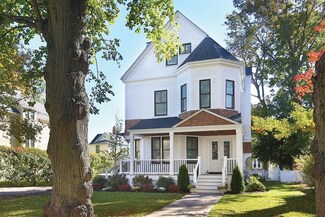 34 Otis St, Newtonville, MA 02460