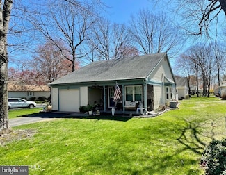 28 Morning Glory Ln, Whiting, NJ 08759