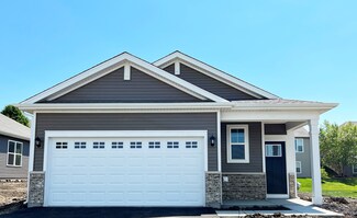955 Savannah Ln, Algonquin, IL 60102