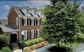 626 Preserve Pkwy, Hoover, AL 35226
