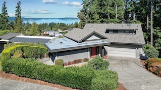 1207 Adams St, Steilacoom, WA 98388