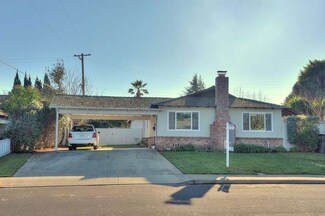 117 Kittoe Dr Unit B, Mountain View, CA 94043