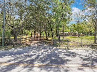 7951 NE 120 Ave, Bronson, FL 32621