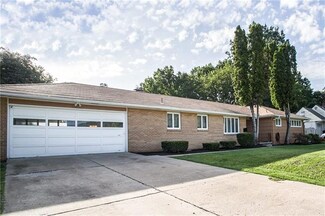1405 N Mccoy St, Independence, MO 64050