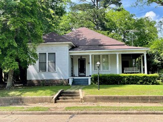 1112 Caddo St, Arkadelphia, AR 71923