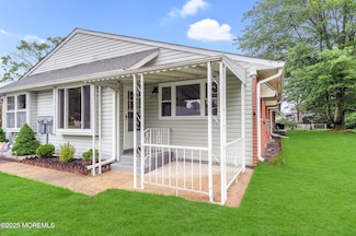 24 Ironside Dr Unit B, Whiting, NJ 08759