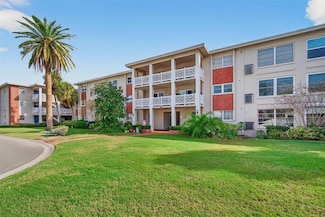 3125 36th St N Unit 303, Saint Petersburg, FL 33713